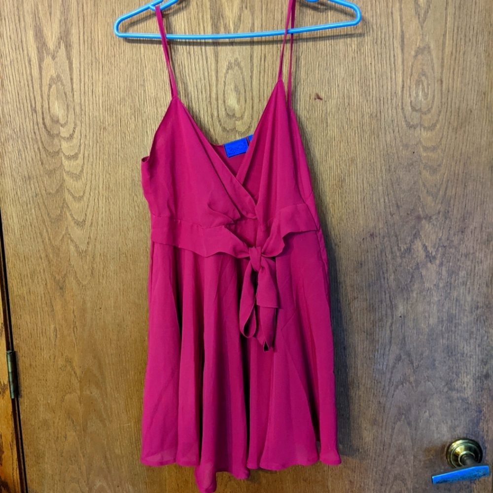 Tee Co. Fushia Dressy Chiffon Style Tank Blouse